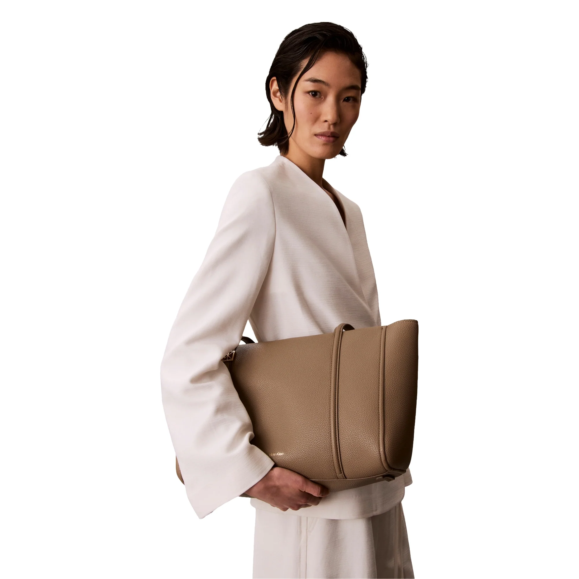 Calvin Klein Emblem Pebble Tote - Shopper 48 cm (desert taupe) - Image 4