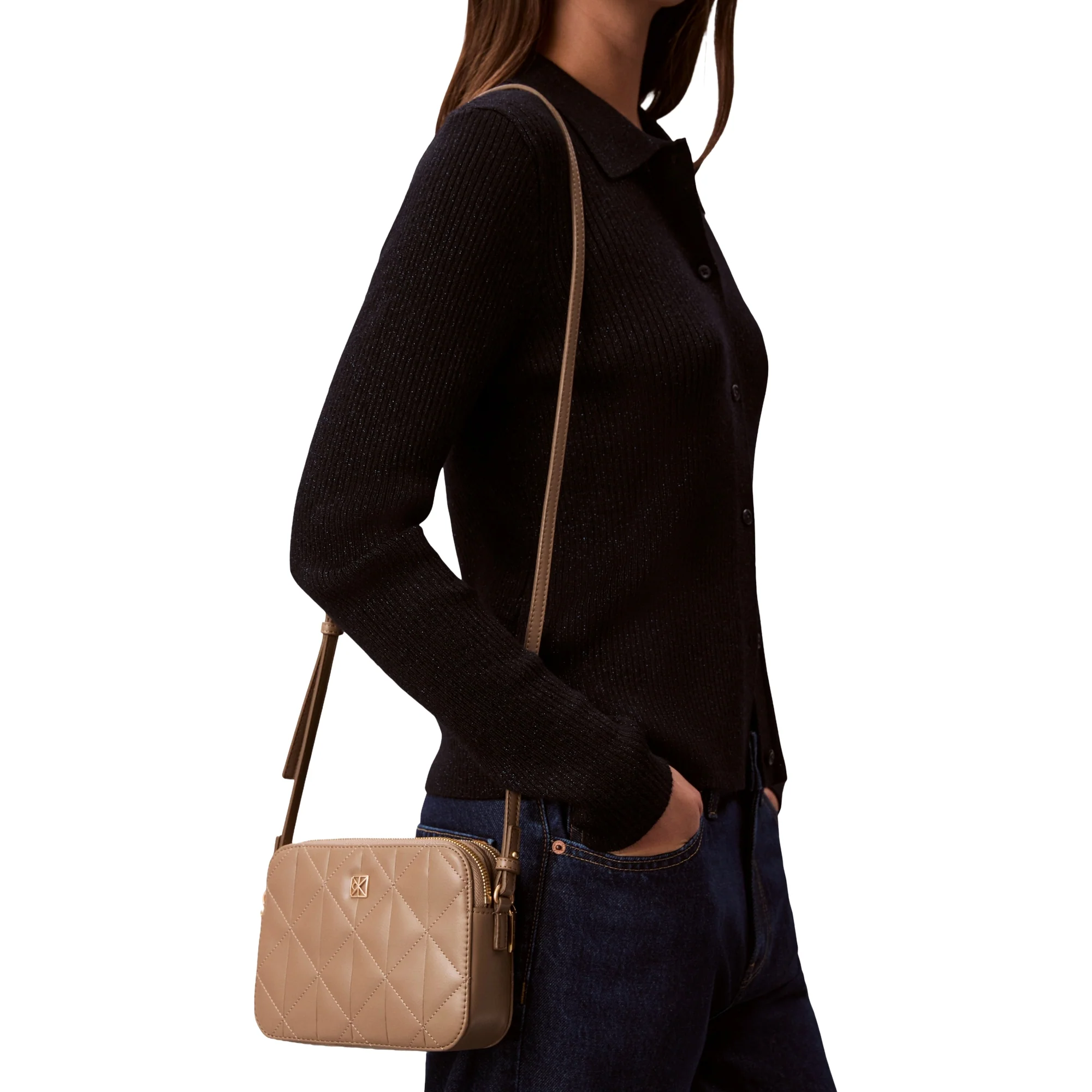 Calvin Klein Quilted Emblem - Umhängetasche 18 cm (desert taupe) - Image 4