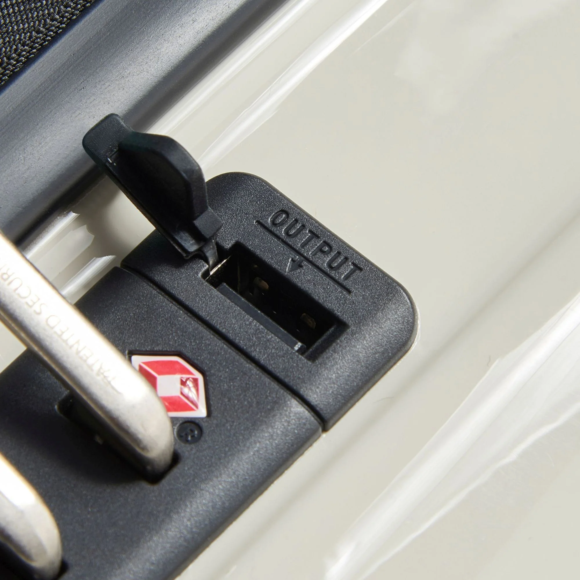 Delsey Paris Shadow 5.0 - 4-Rollen-Kabinentrolley mit Vordertasche S 55 cm erw. USB (elfenbein) - Image 8