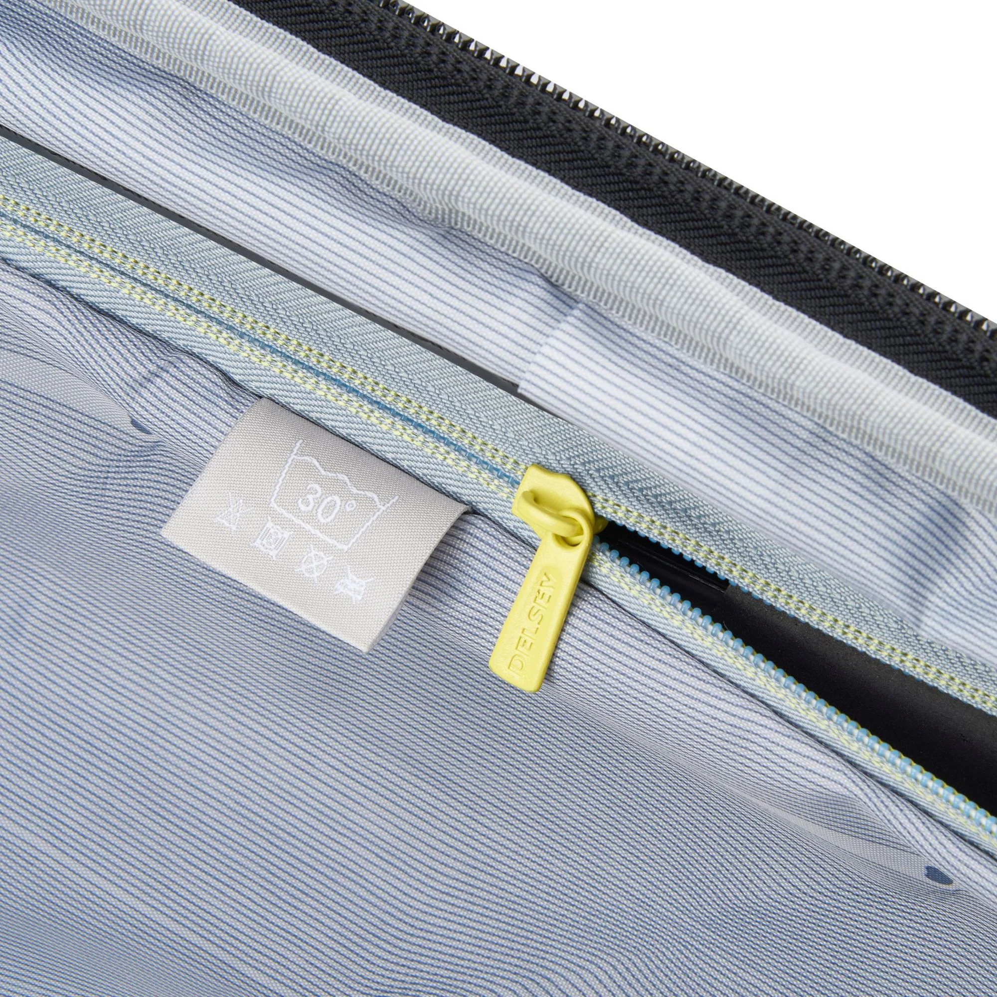 Delsey Paris Shadow 5.0 - 4-Rollen-Kabinentrolley USB 55 cm (intensives rot) - Image 10