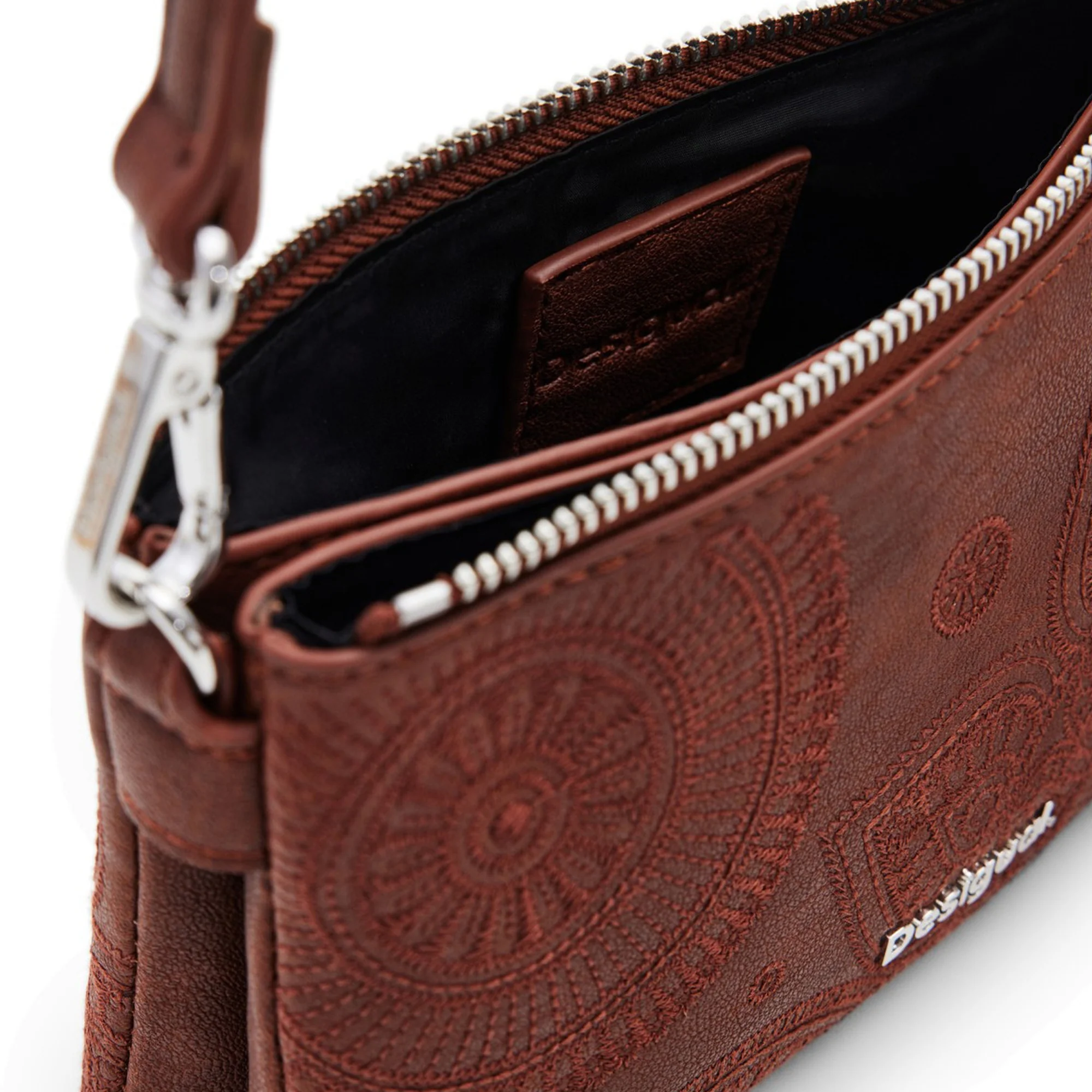 Desigual Dejavu Dortmund Baby - Umhängetasche 20 cm (camel) - Image 3