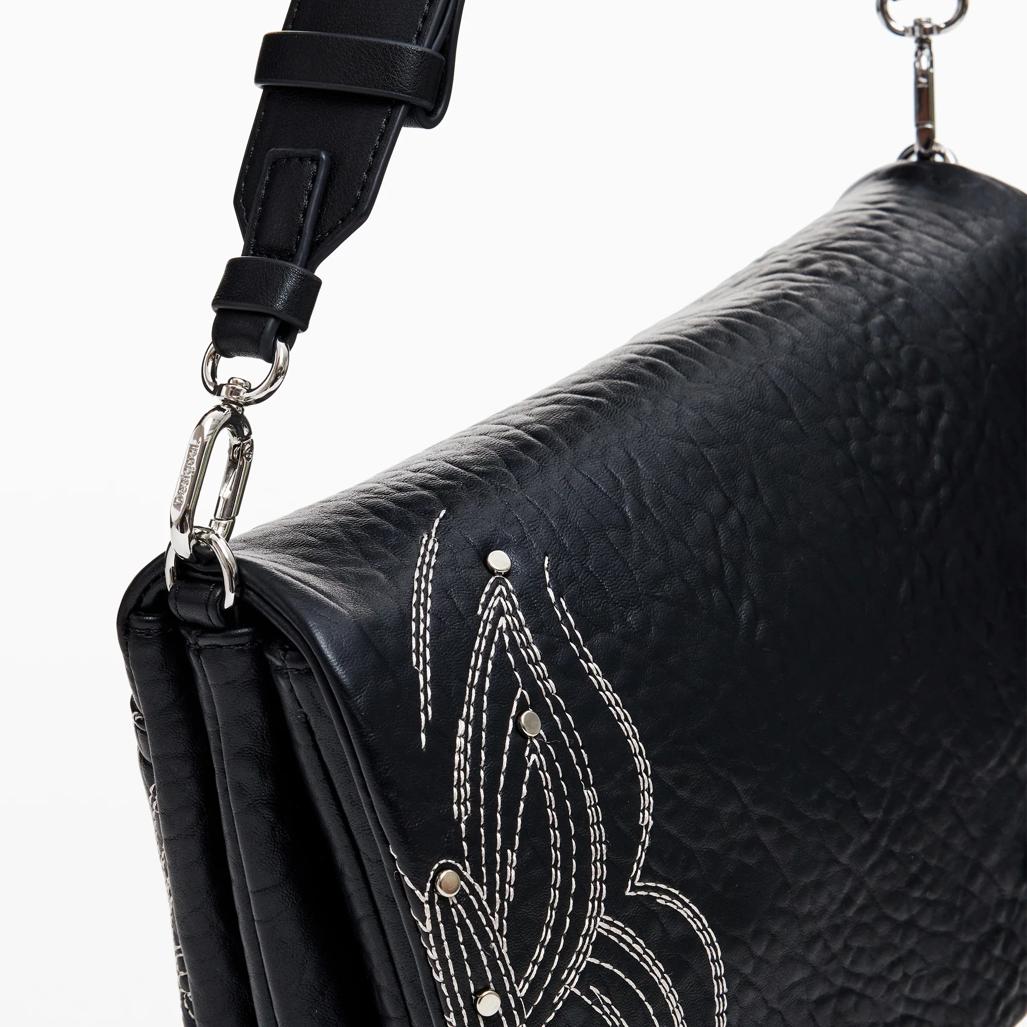 Desigual Goodall Dortmund Flap 2.0 - Umhängetasche 24.5 cm (schwarz) - Image 5