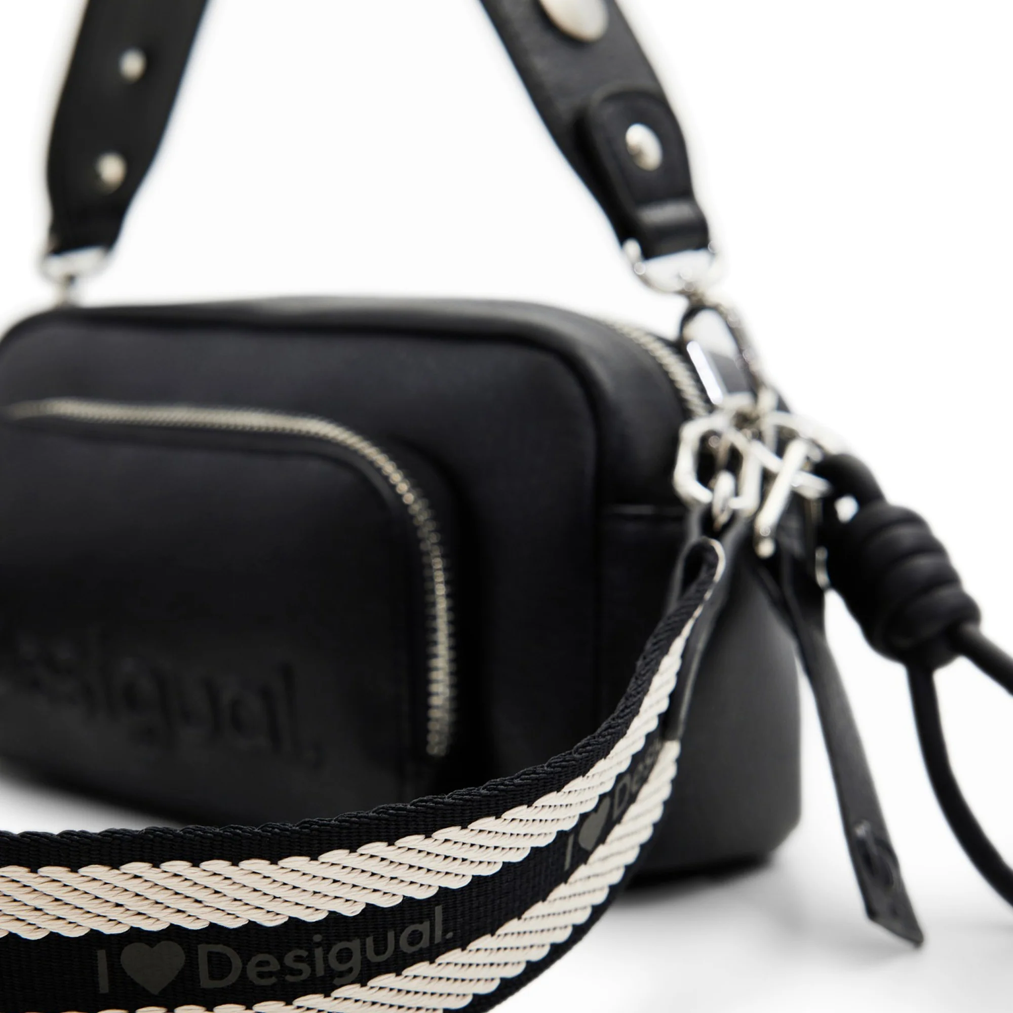 Desigual Half Logo - Umhängetasche 22 cm (black) - Image 4
