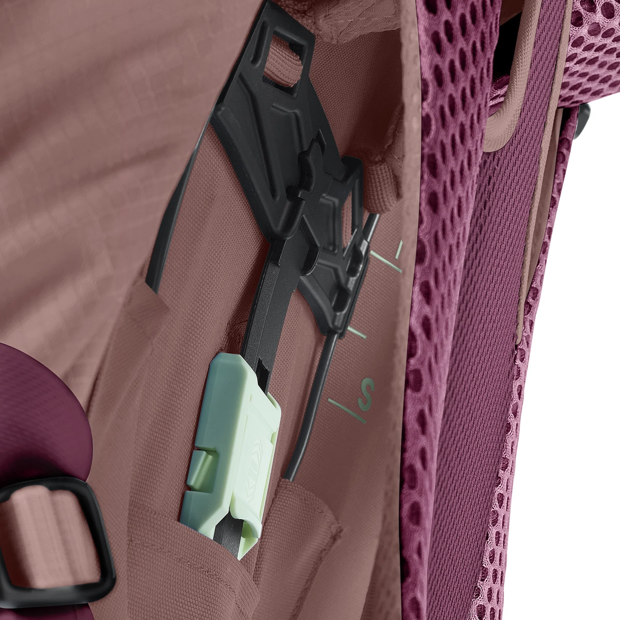 Deuter Futura Pro 30 SL - Wanderrucksack 61 cm (cassis-ashrose) - Image 9