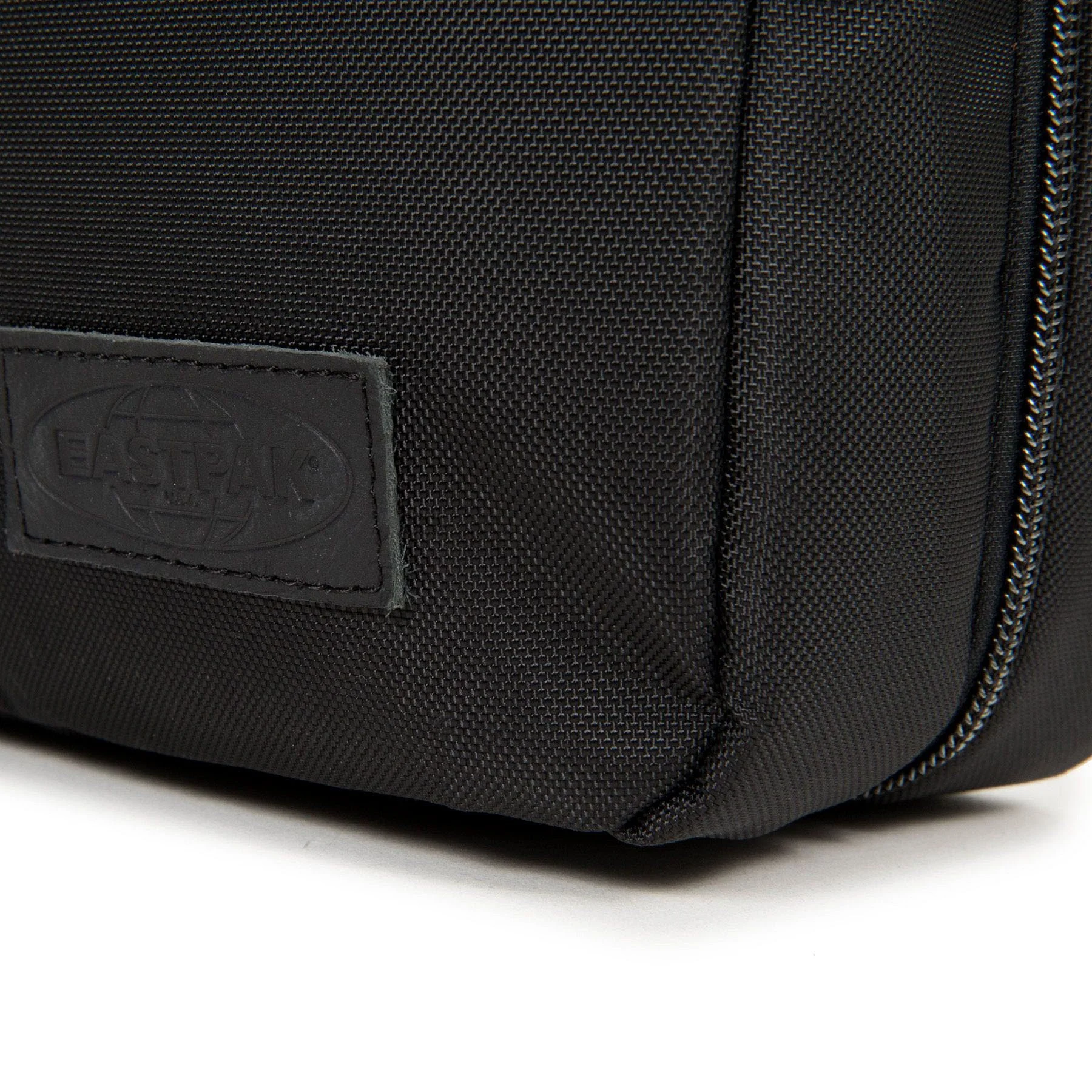 Eastpak selection Mavis - Kulturbeutel 26 cm (black denim) - Image 5