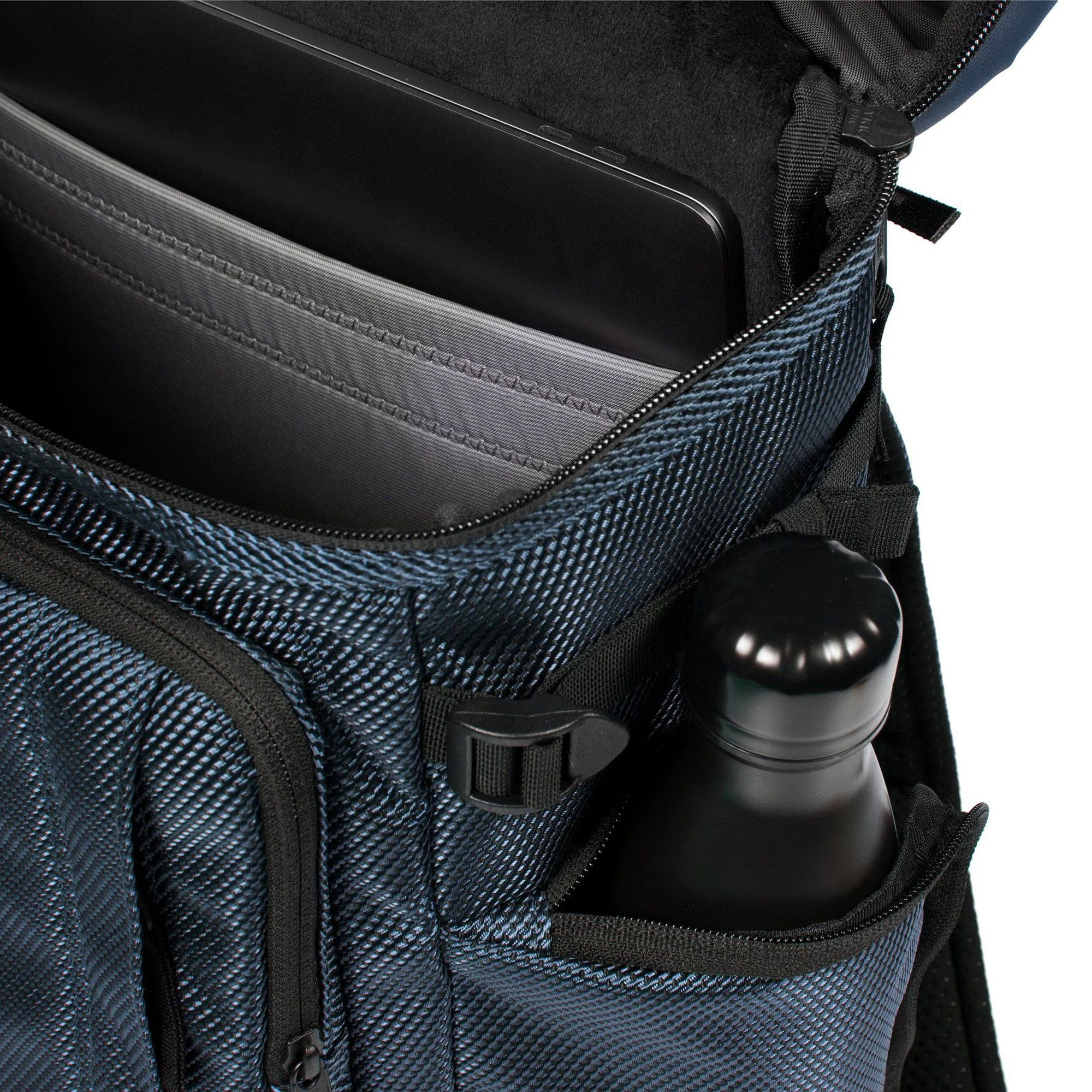 Eastpak selection Tecum Top CNNCT 23 - Rucksack 15" 49 cm (cnnct coat) - Image 6