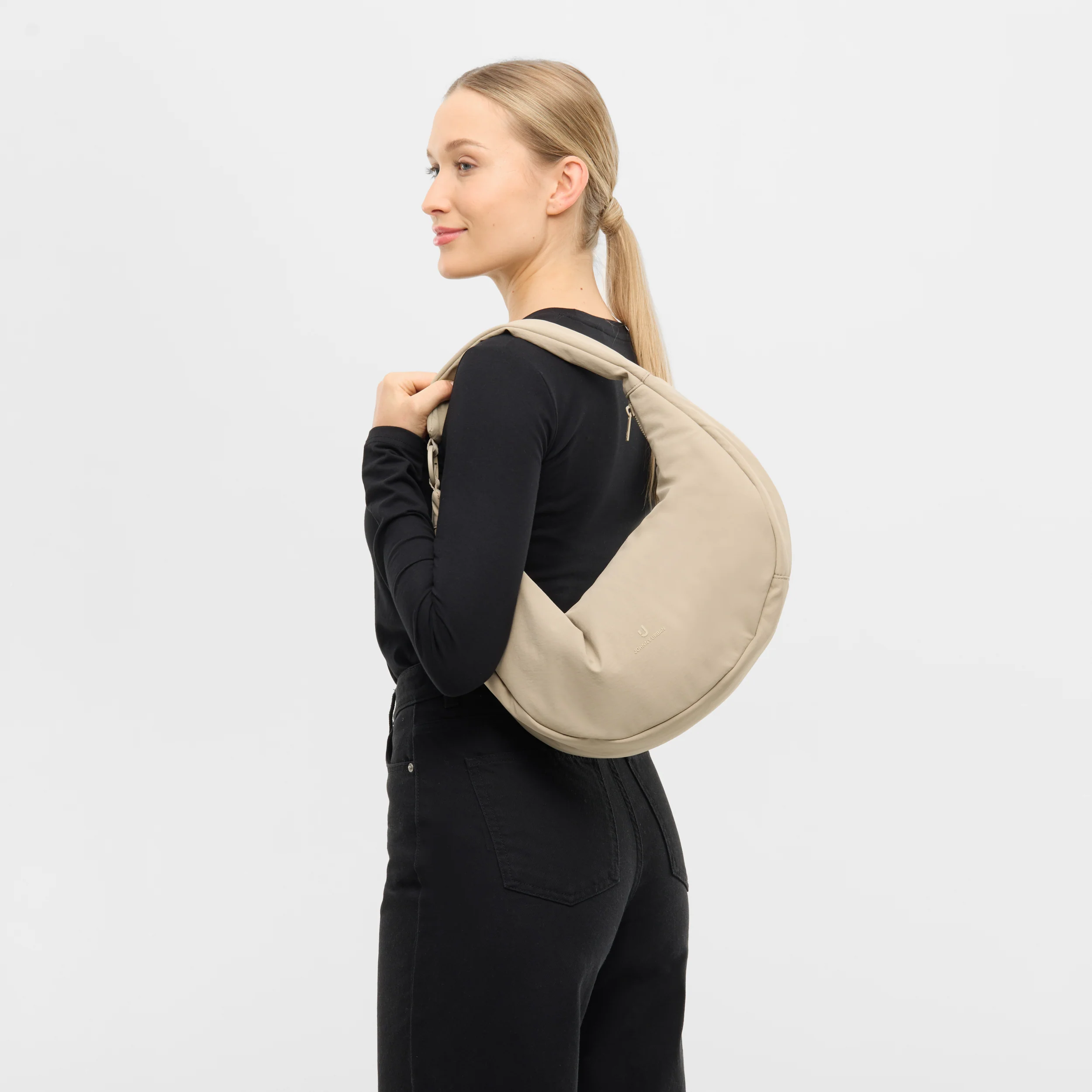 Johnny Urban Lou Large - Crossbody Bag 21 cm (beige) - Image 5