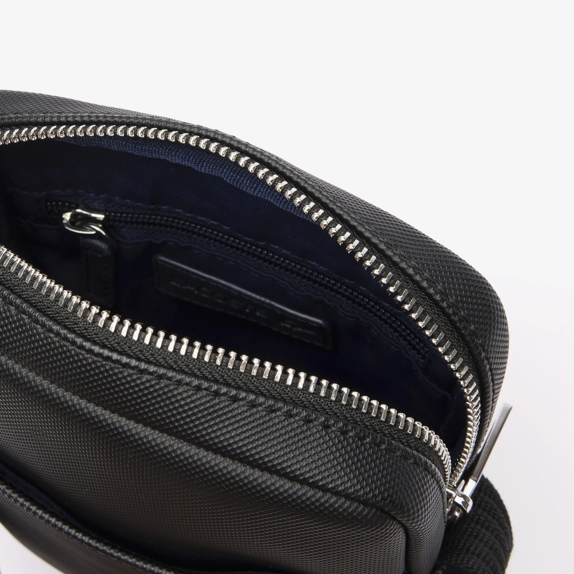 Lacoste Men's Classic Slim vertical Camera Bag - Umhängetasche 21 cm (noir) - Image 4