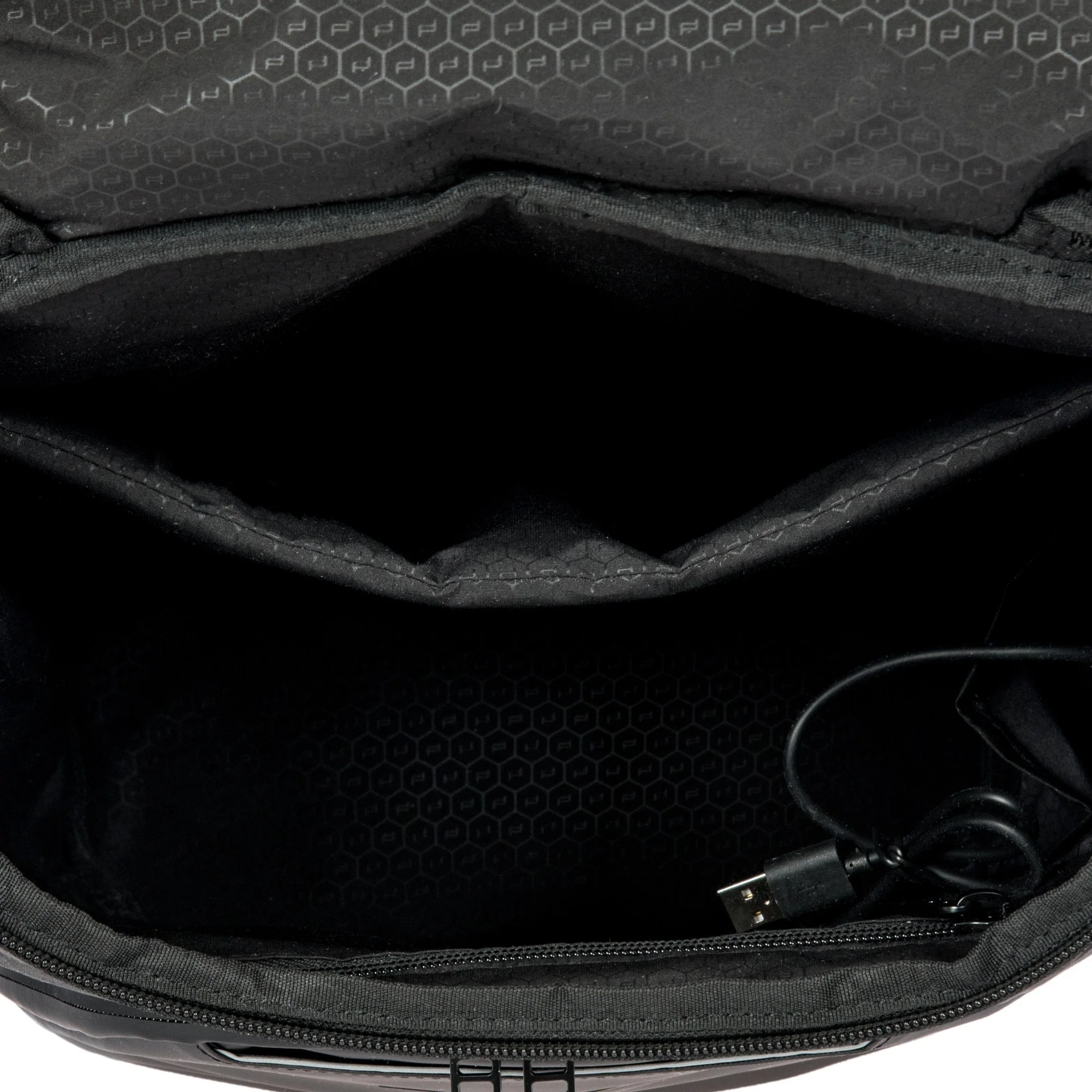 Porsche Design Urban Eco - Rucksack M1 15'' 42 cm (black) - Image 4