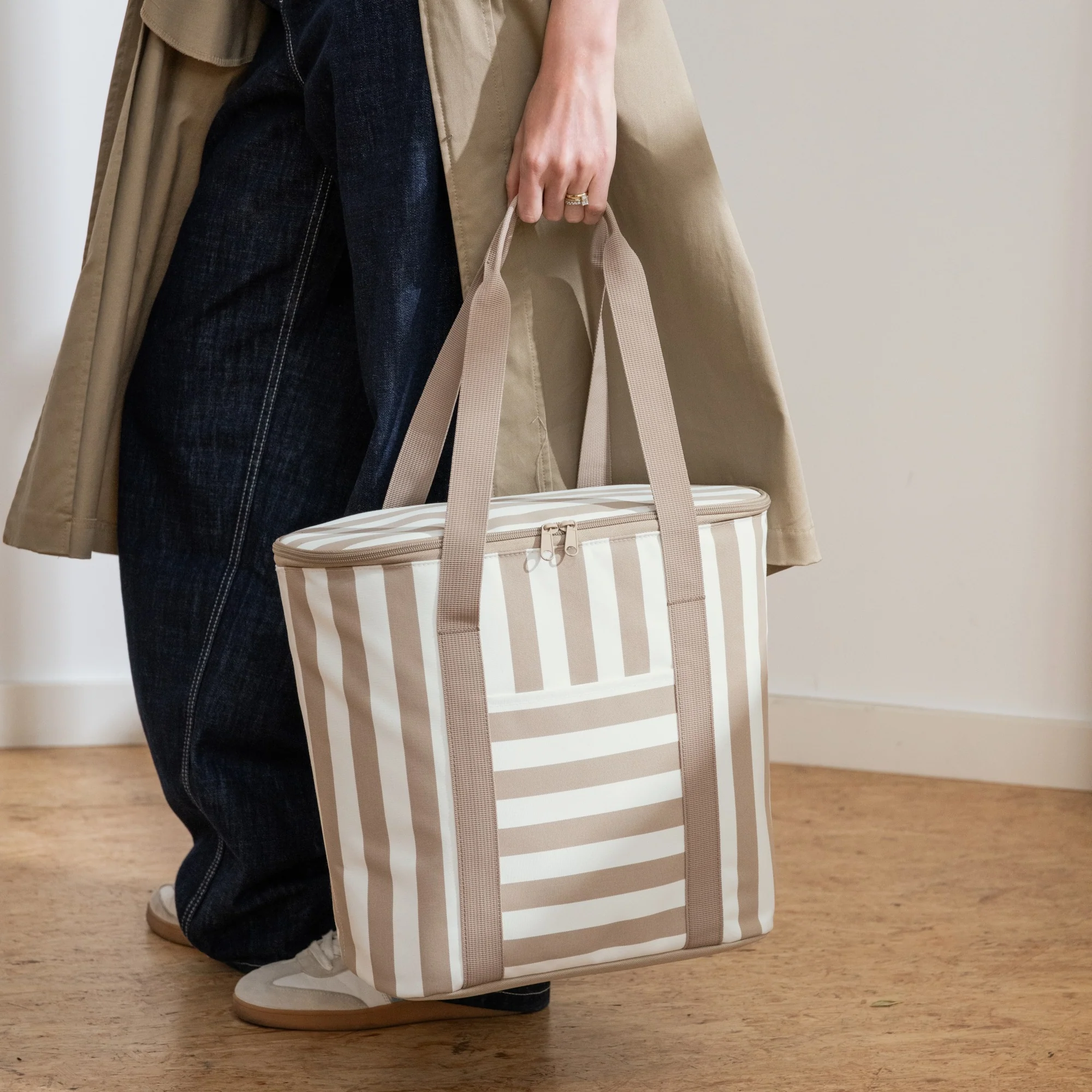 reisenthel thermo shopper - Kühltasche 38 cm (summerstripes coffee) - Image 5