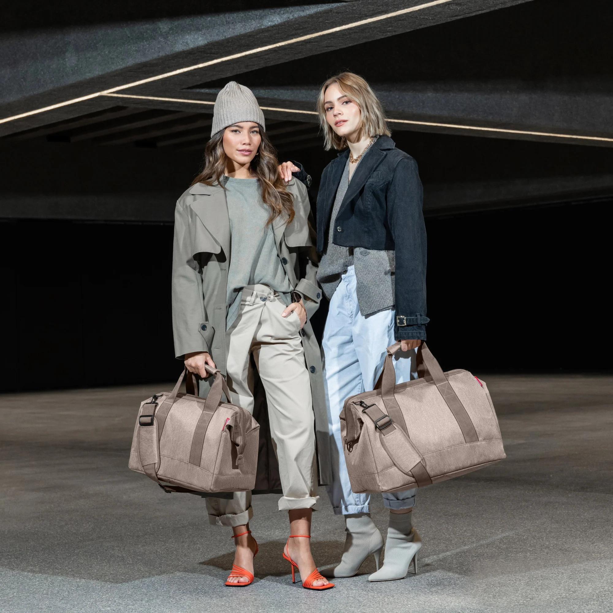 reisenthel travelling allrounder M - Reisetasche 40 cm (herringbone mokka) - Image 4