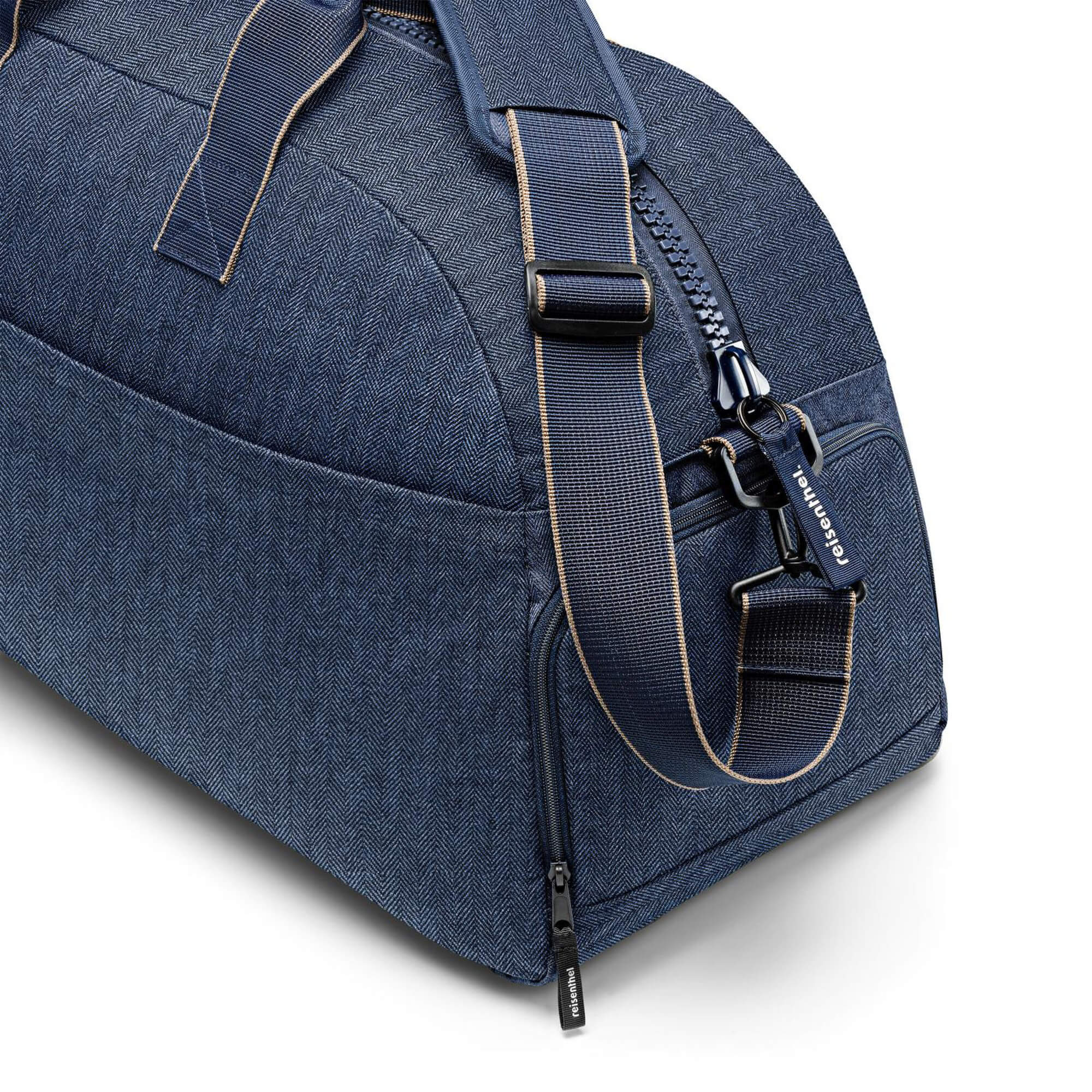 reisenthel travelling overnighter plus - Reisetasche (herringbone dark blue) - Image 3