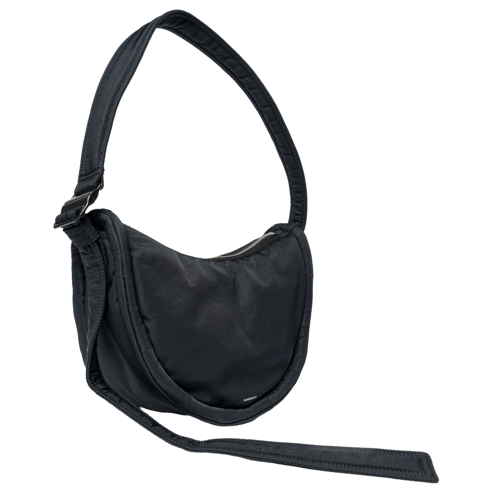 Sandqvist Curve Half Moon Bag S - Umhängetasche 26 cm (black) - Image 3