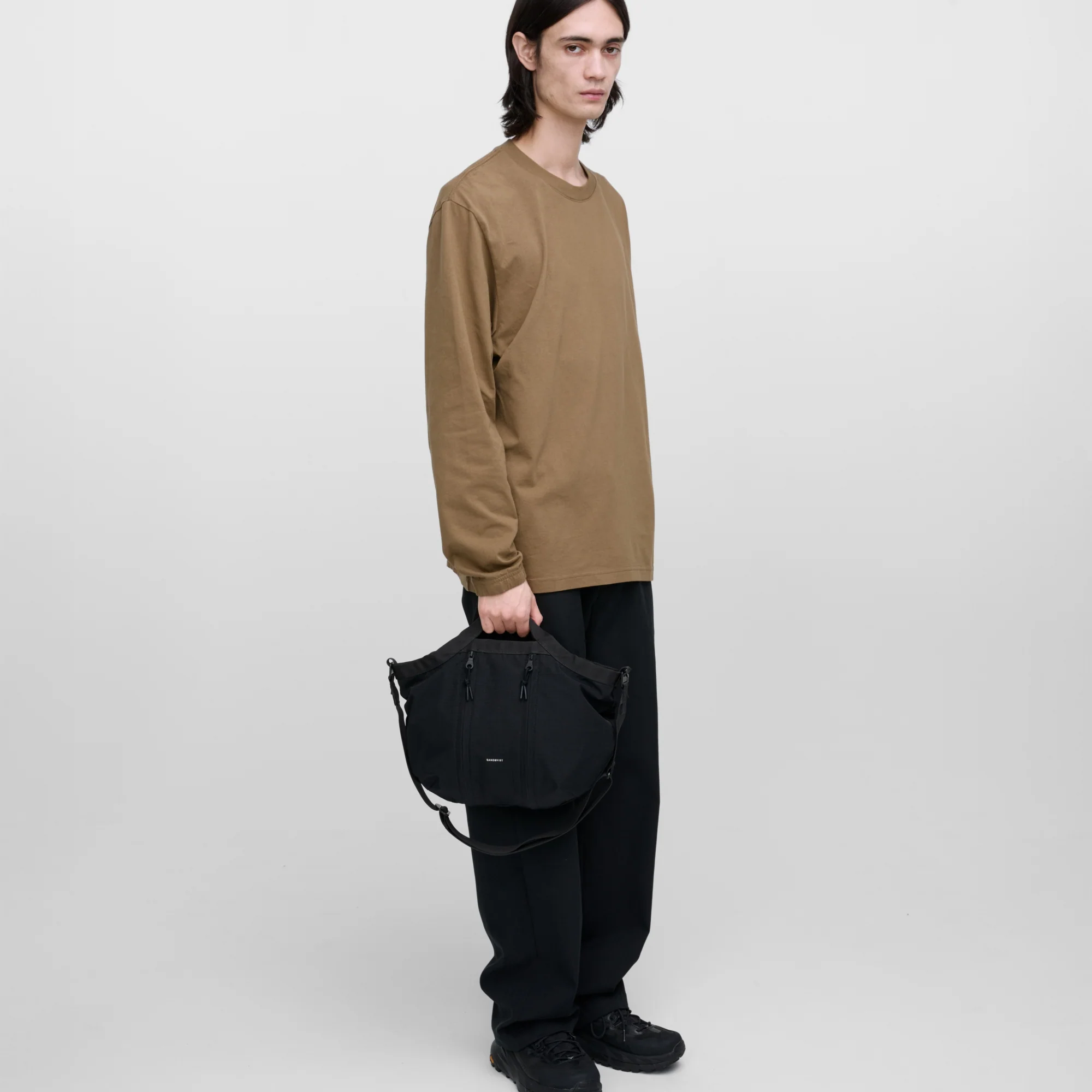 Sandqvist Grid Expandable - Umhängetasche erw. (black) - Image 8