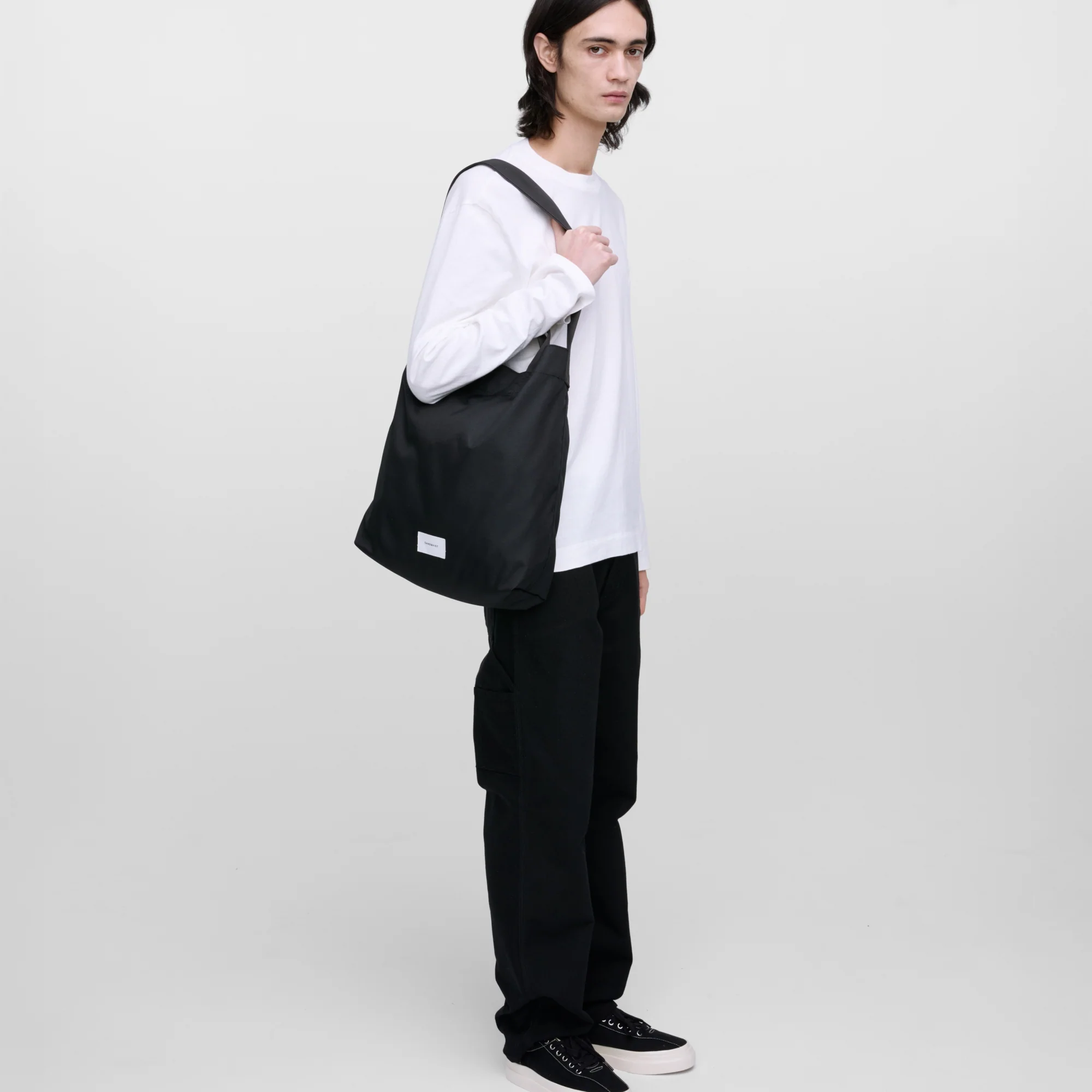 Sandqvist Ground Shopper Bag - Schultertasche 45 cm (black) - Image 5