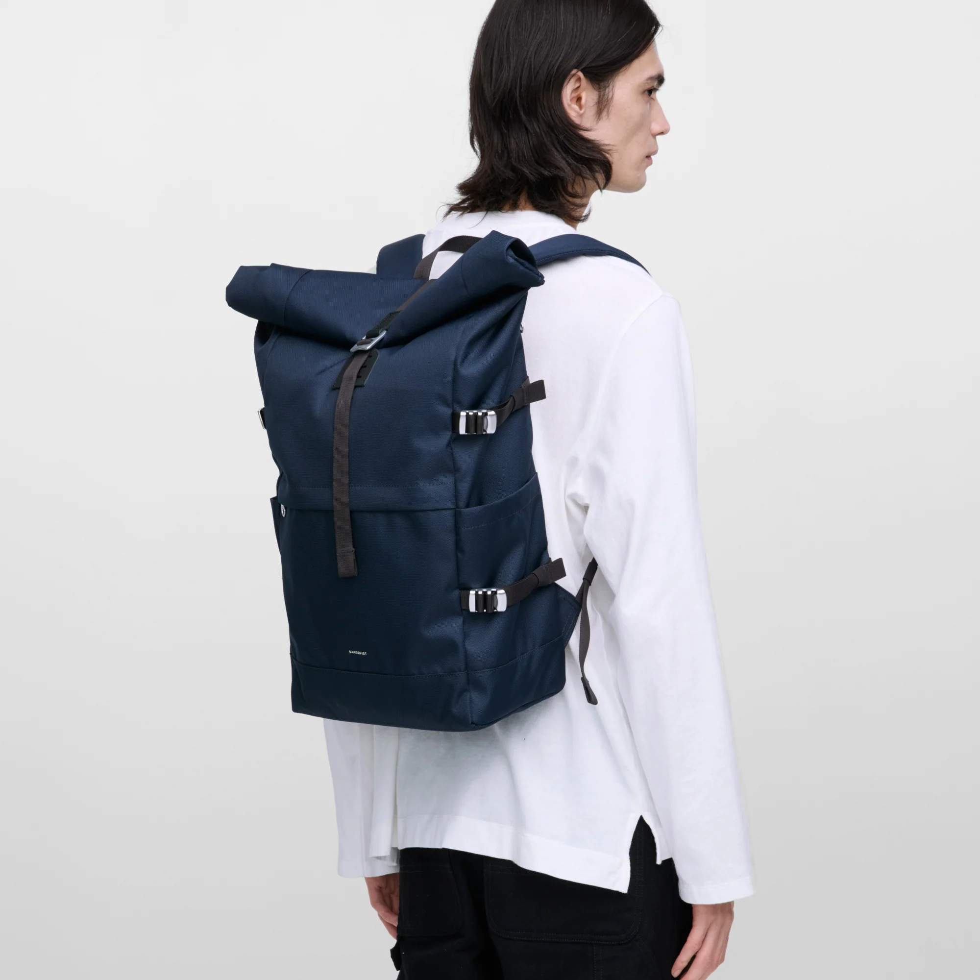 Sandqvist Icon Rolltop - Rucksack L 16" 65 cm erw. (navy with black leather) - Image 5