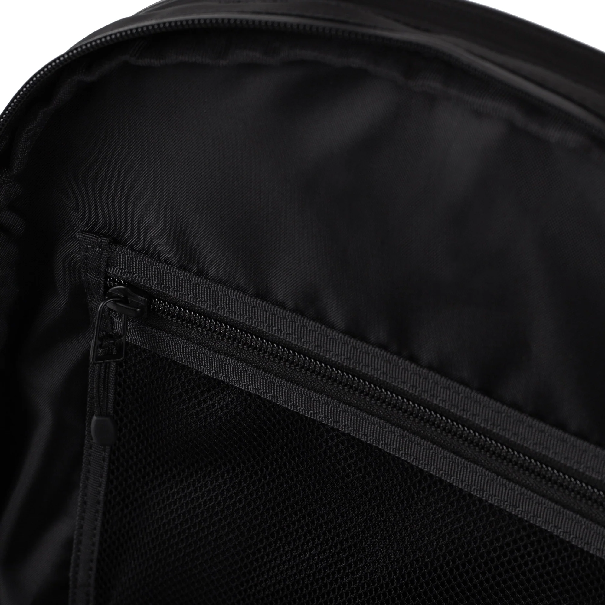 Sandqvist Stream Zipper - Rucksack 16" 50 cm (black) - Image 3