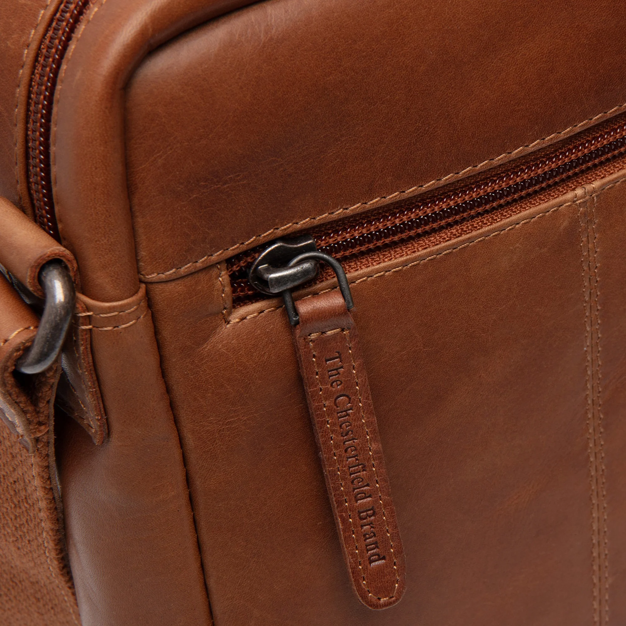 The Chesterfield Brand Laveno - Umhängetasche 22 cm (cognac) - Image 5