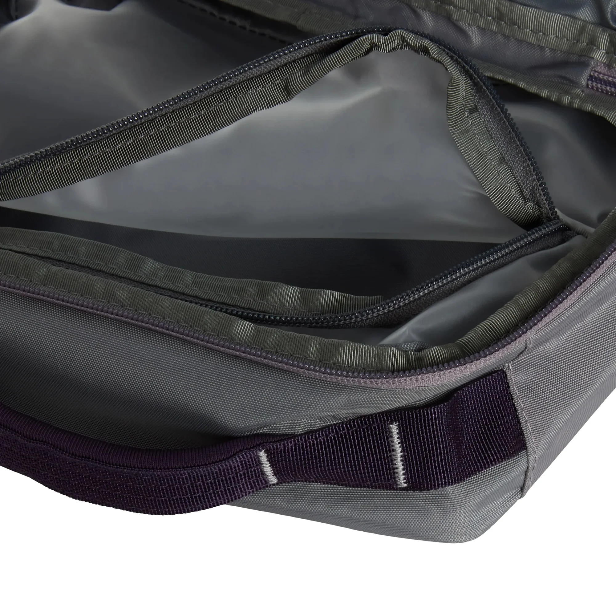 The North Face Base Camp Voyager Dopp Kit - Kulturbeutel 23.5 cm (transcendent grey/endle) - Image 4