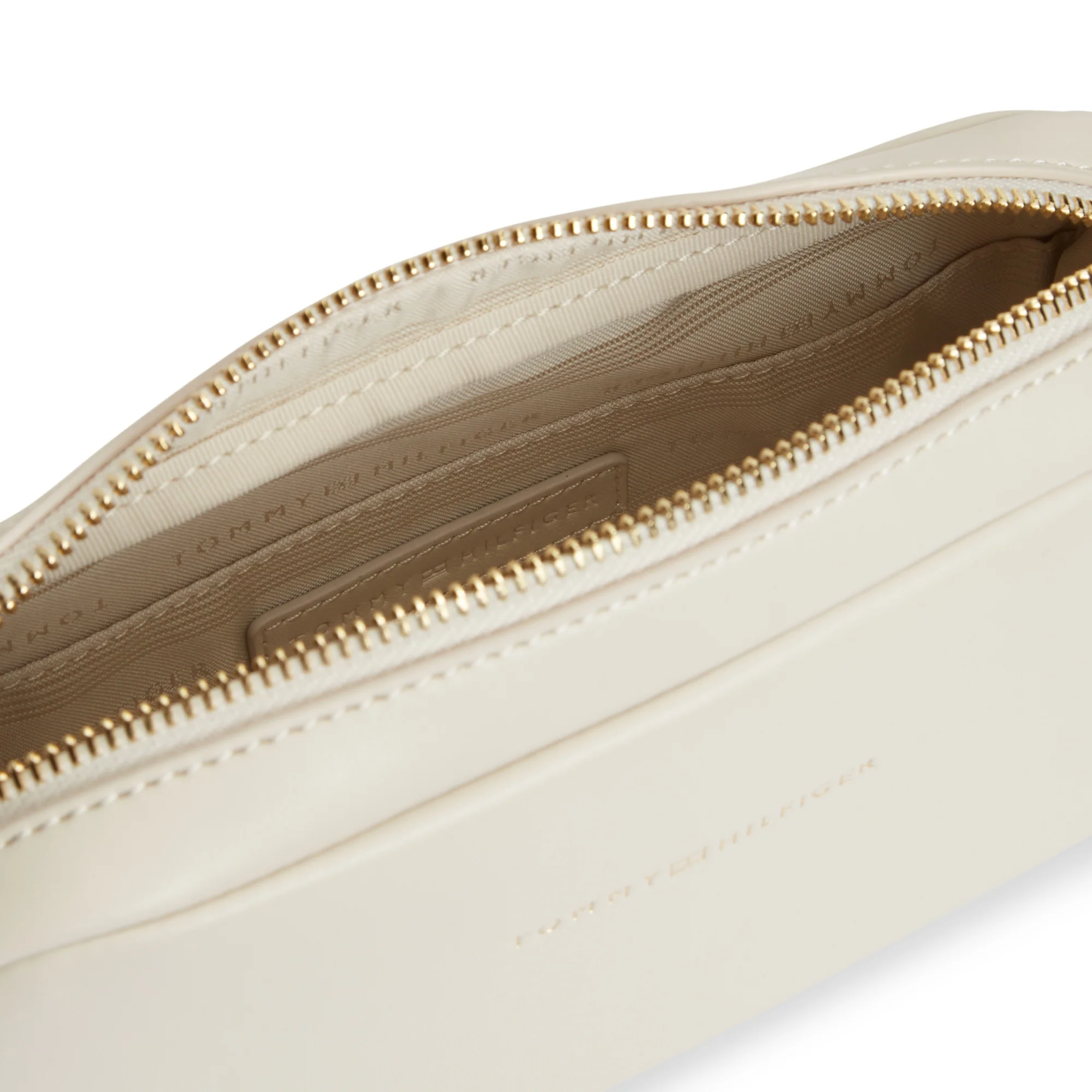 Tommy Hilfiger Essential - Umhängetasche 22 cm (soft cream) - Image 3