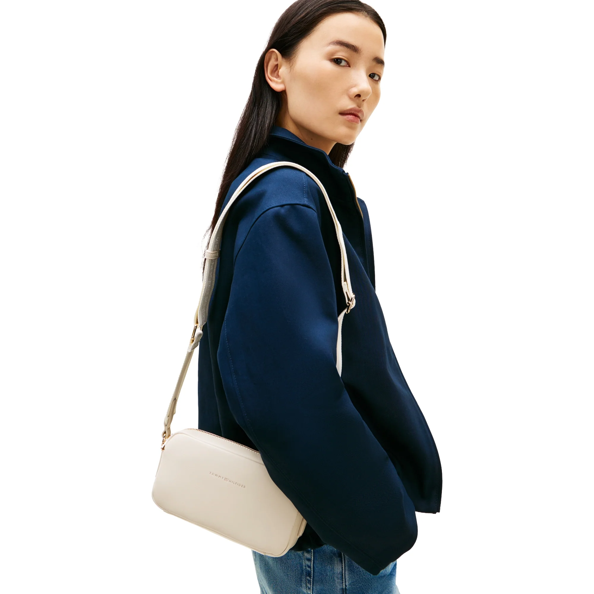 Tommy Hilfiger Essential - Umhängetasche 22 cm (soft cream) - Image 5