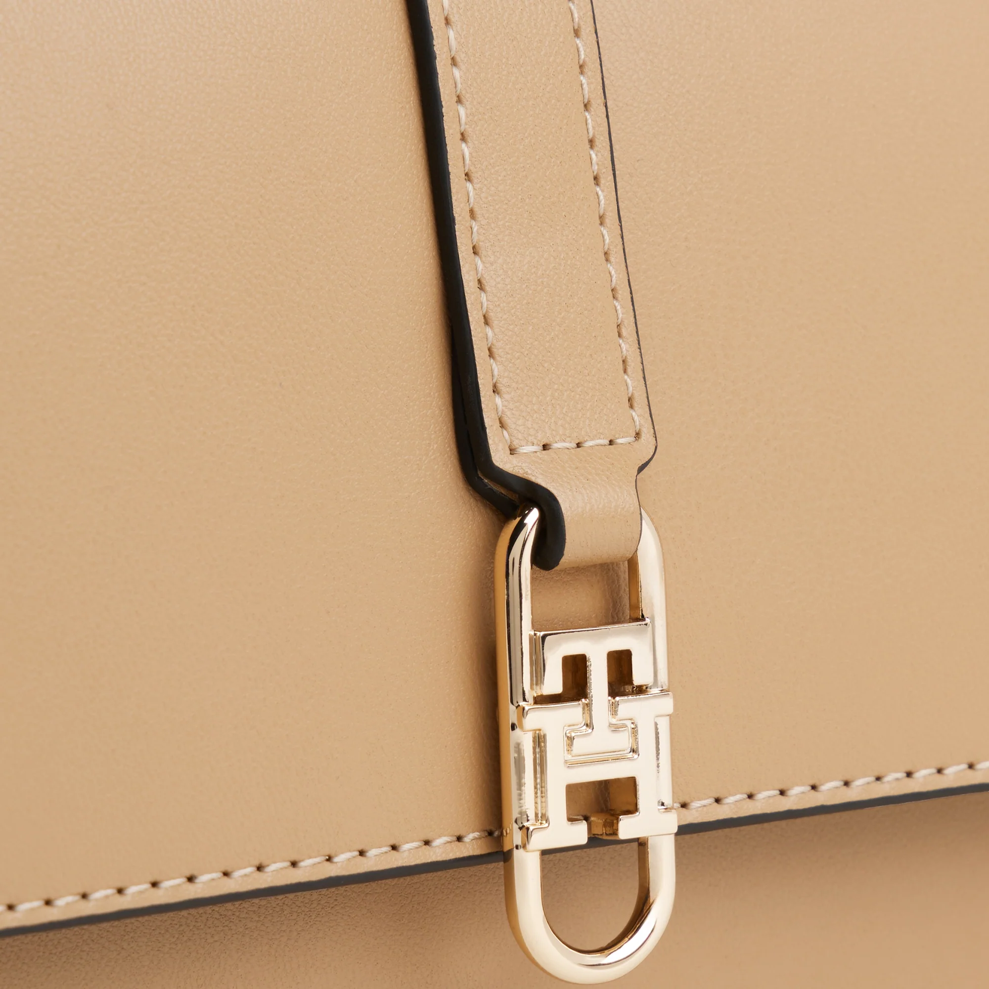 Tommy Hilfiger Libre Crossover - Umhängetasche 23.5 cm (safari canvas) - Image 4