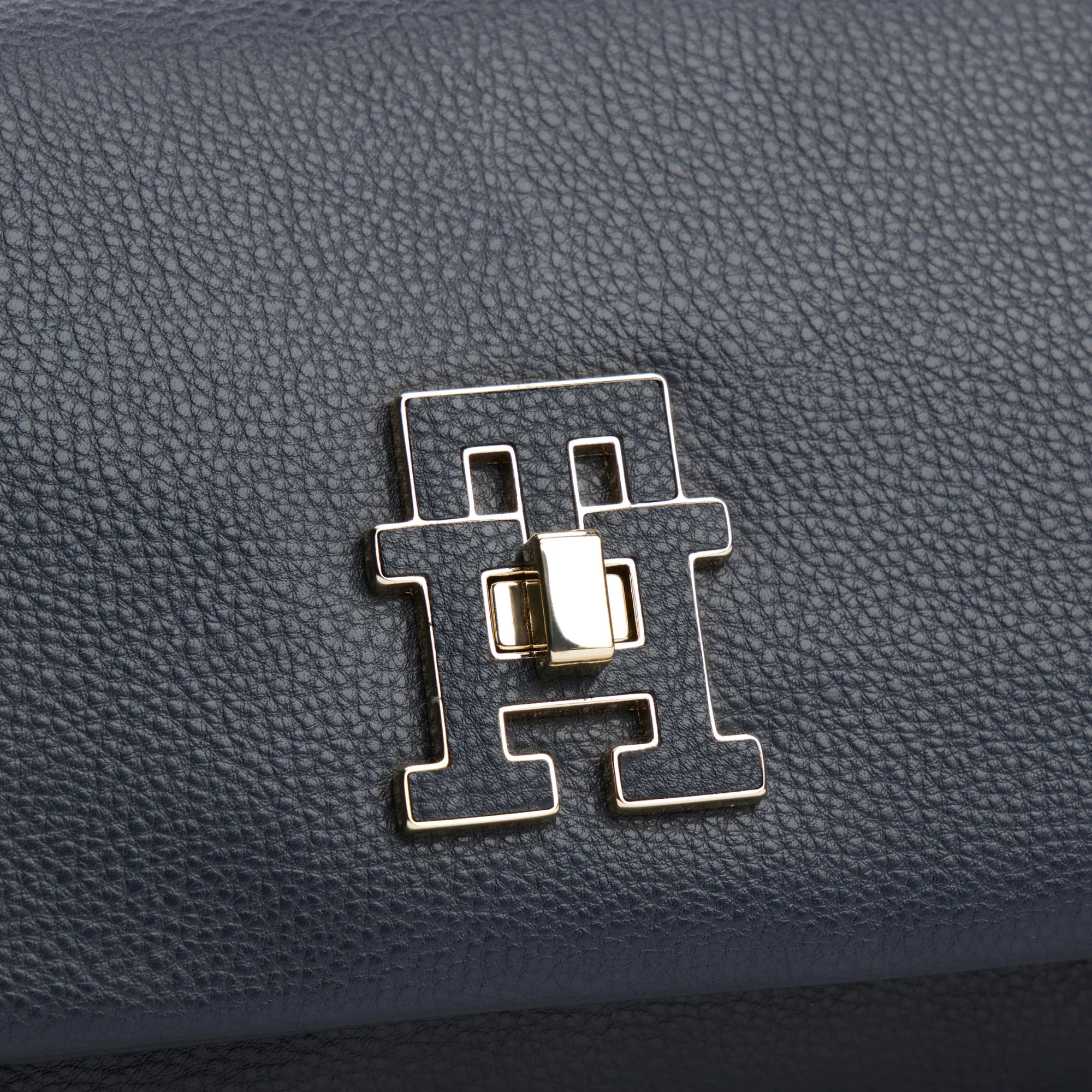 Tommy Hilfiger Modern Mini Crossover - Umhängetasche 21 cm (space blue) - Image 4