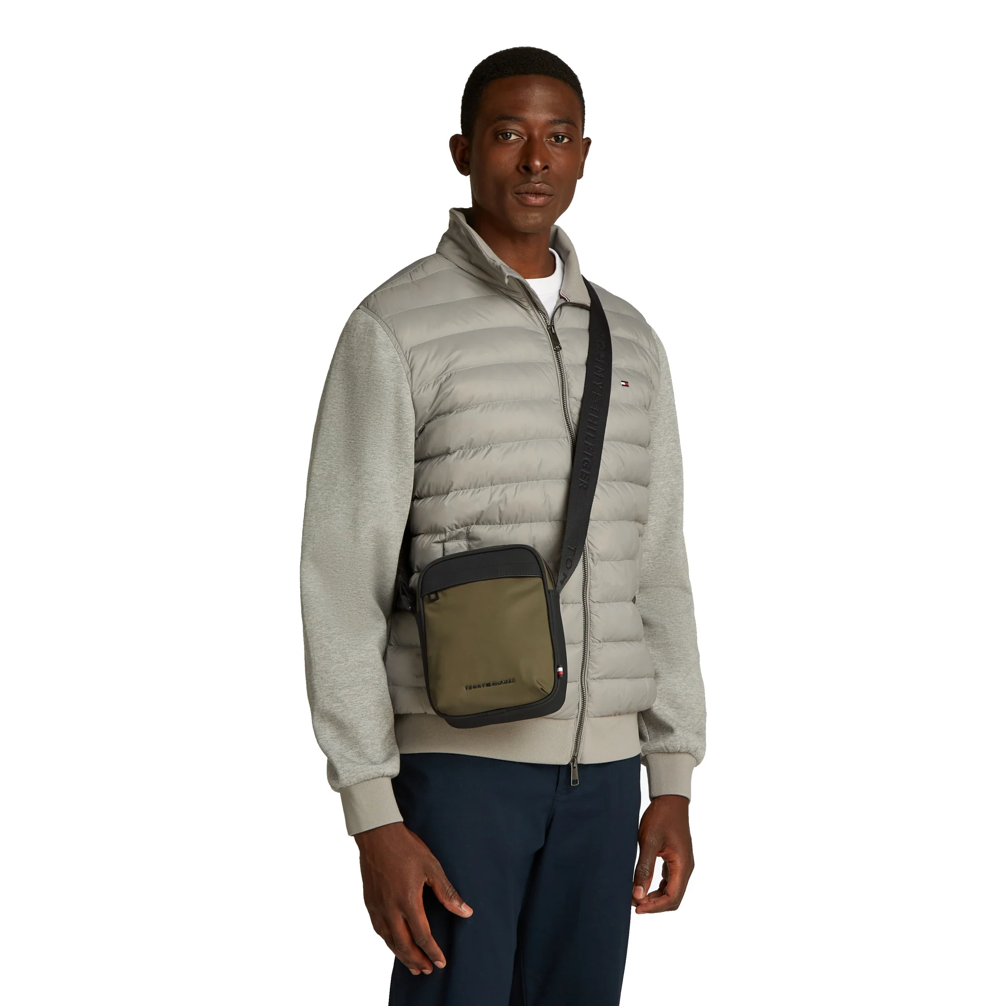 Tommy Hilfiger Repreve - Umhängetasche Mini (army green) - Image 4