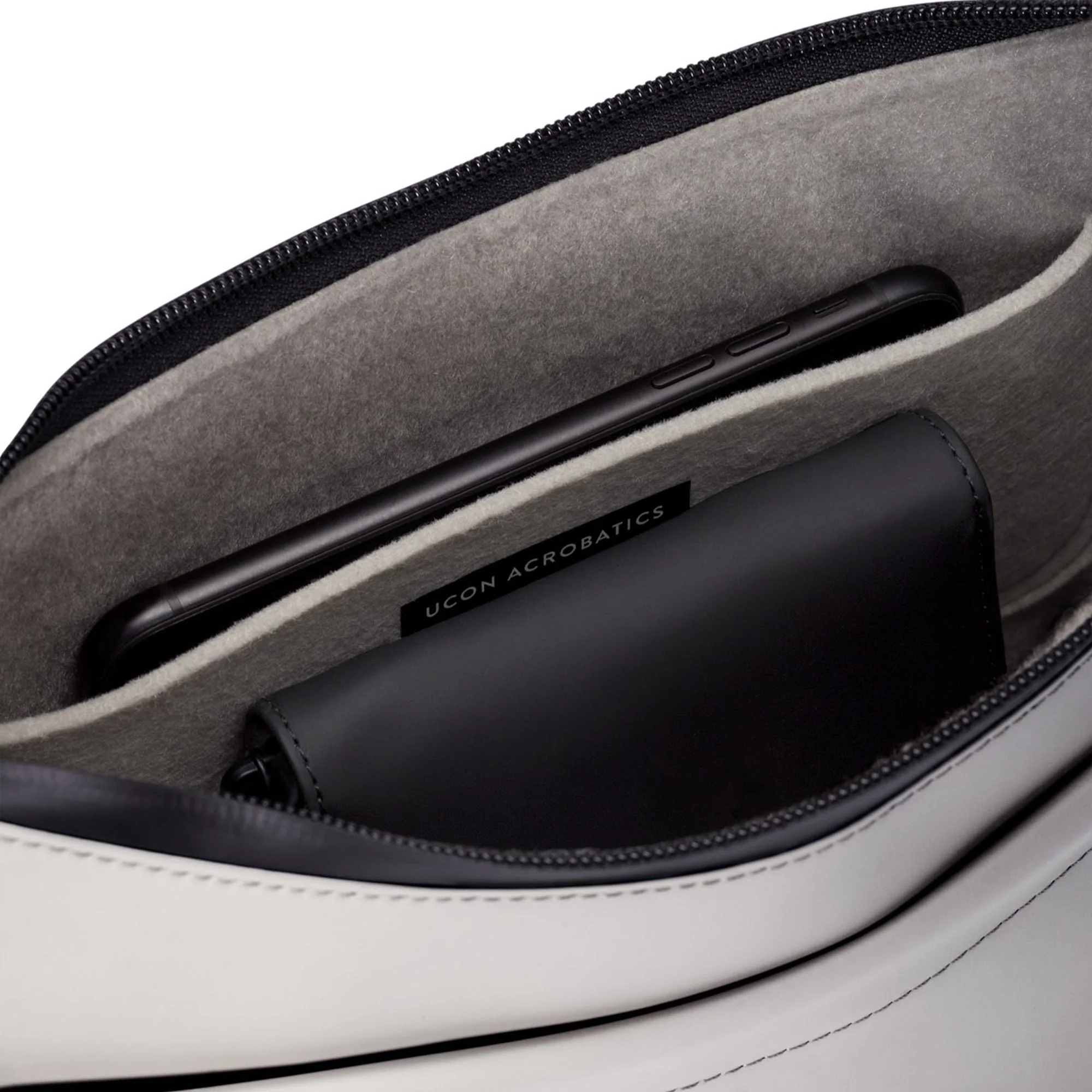Ucon Acrobatics Alva Medium Lotus Infinity - Umhängetasche 30 cm (glacier grey) - Image 5