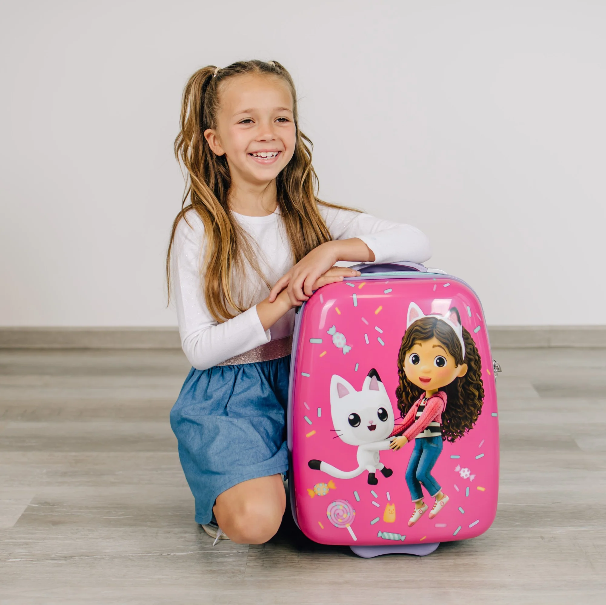 Undercover Gabby's Dollhouse - 2-Rollen-Kindertrolley 45.5 cm (Gabby's Dollhouse) - Image 8