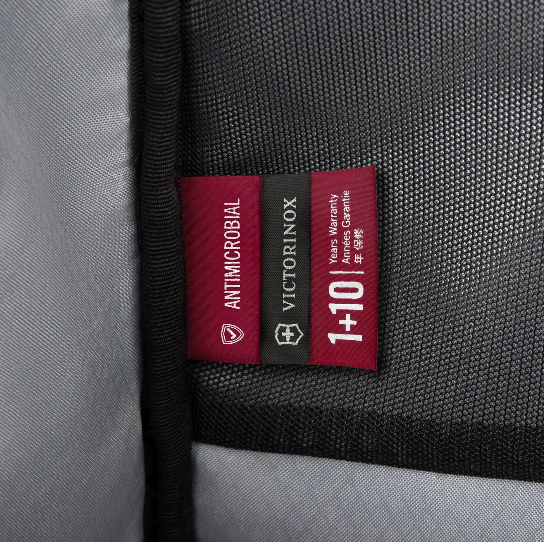 Victorinox Touring 2.0 - Gürteltasche 30 cm (black) - Image 9